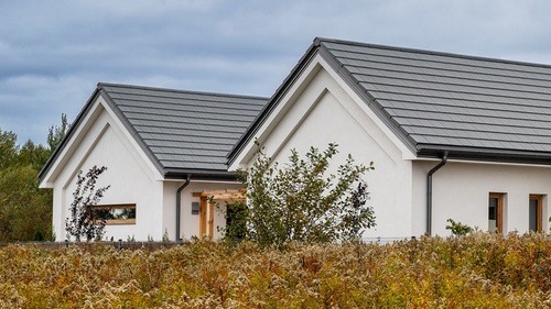 Dom, który oszczędza – kompleksowe podejście do efektywności energetycznej